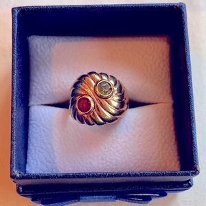Vintage 14K Gold Garnet and Peridot Ring